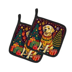 Yellow Labrador Retriever Christmas Pair of Pot Holders Kitchen Heat Resistant Pot Holders Sets Oven Hot Pads for Cooking Baking BBQ, 7 1/2 x 7 1